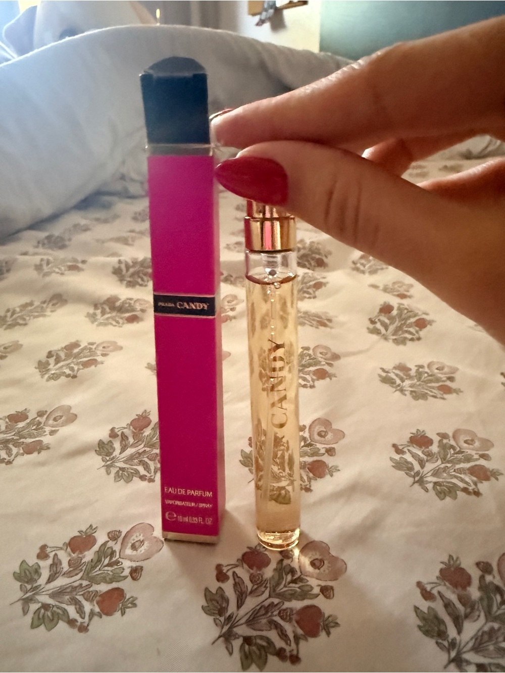 Prada Candy 10ml perfume spray - Picture 2 of 4